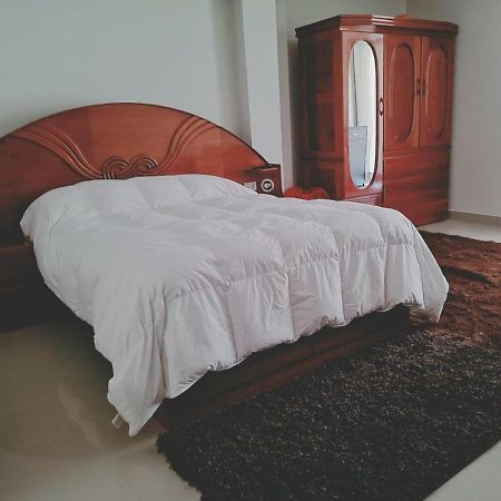 Jk Guzman Suite Hotel Чальюауачо Экстерьер фото